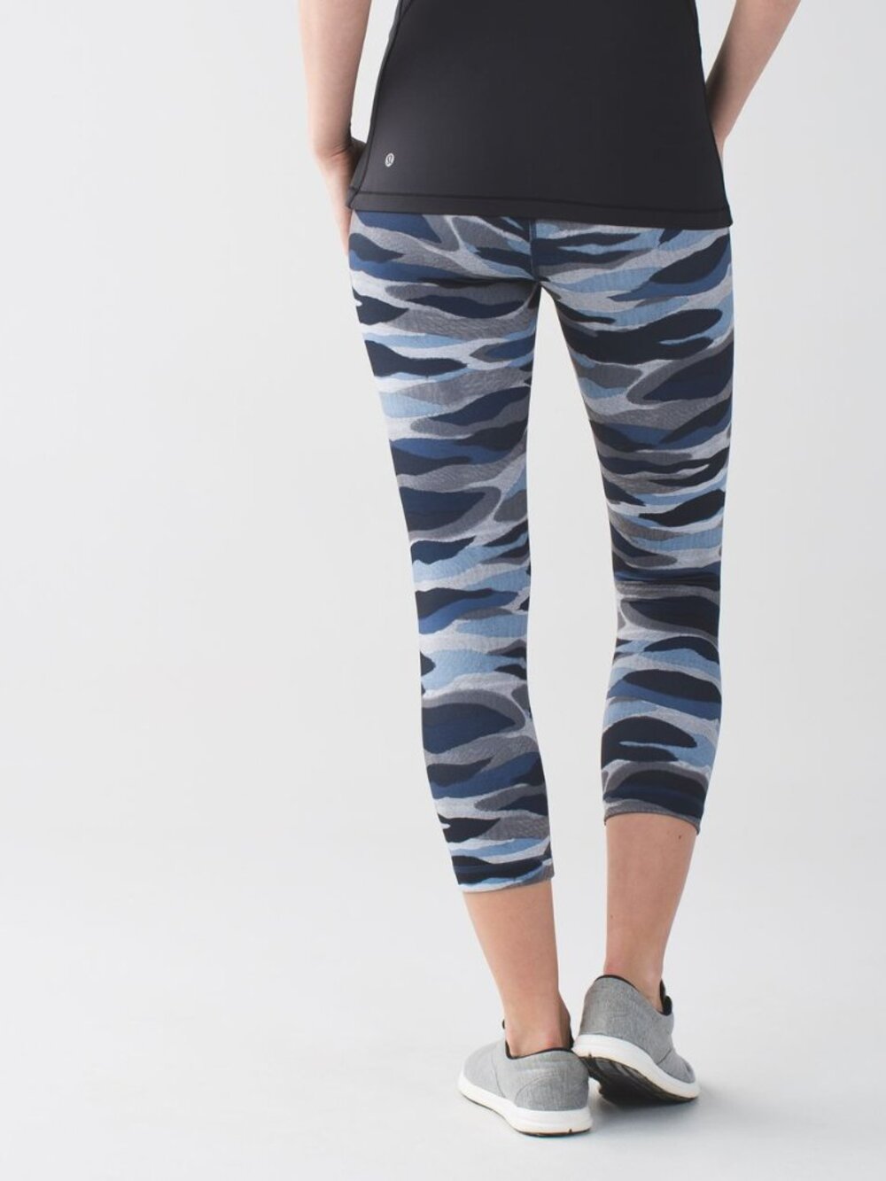 Lululemon Wunder Under Crop 4 Mini Coast Camo Deep Navy Multi Slit Pocket